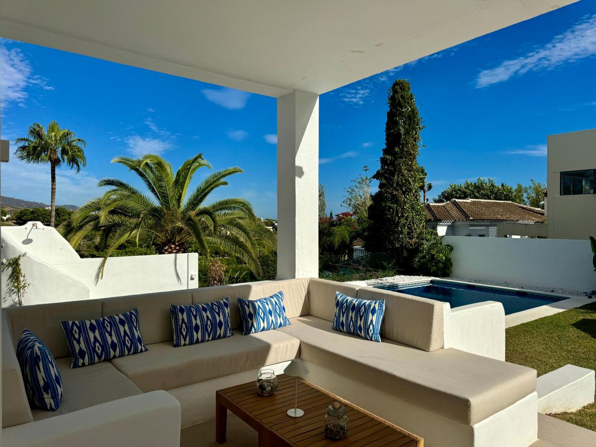 Aurora Boutique House - Only Adults Bed and Breakfast Μαρμπέλλα Εξωτερικό φωτογραφία