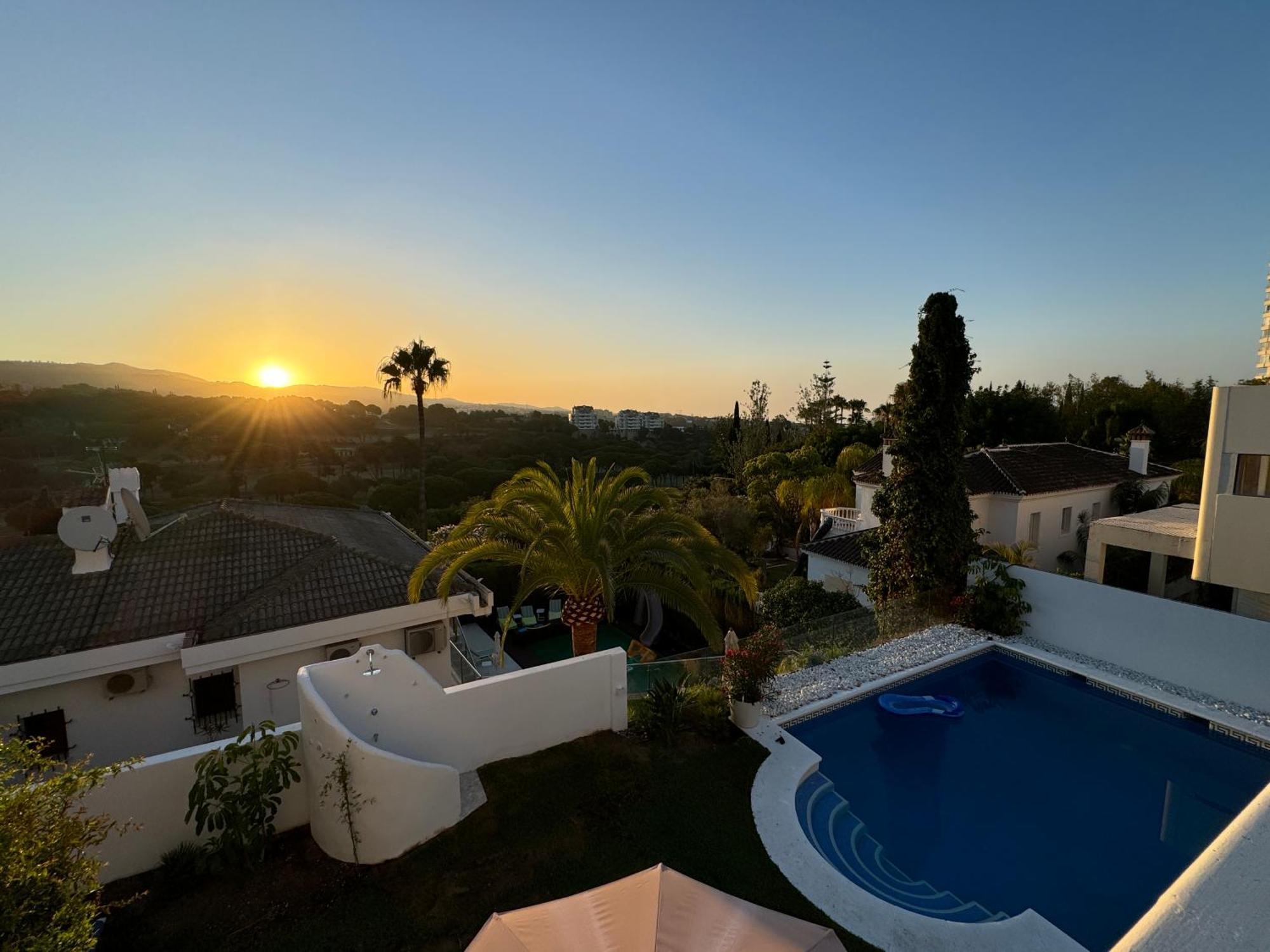 Aurora Boutique House - Only Adults Bed and Breakfast Μαρμπέλλα Εξωτερικό φωτογραφία