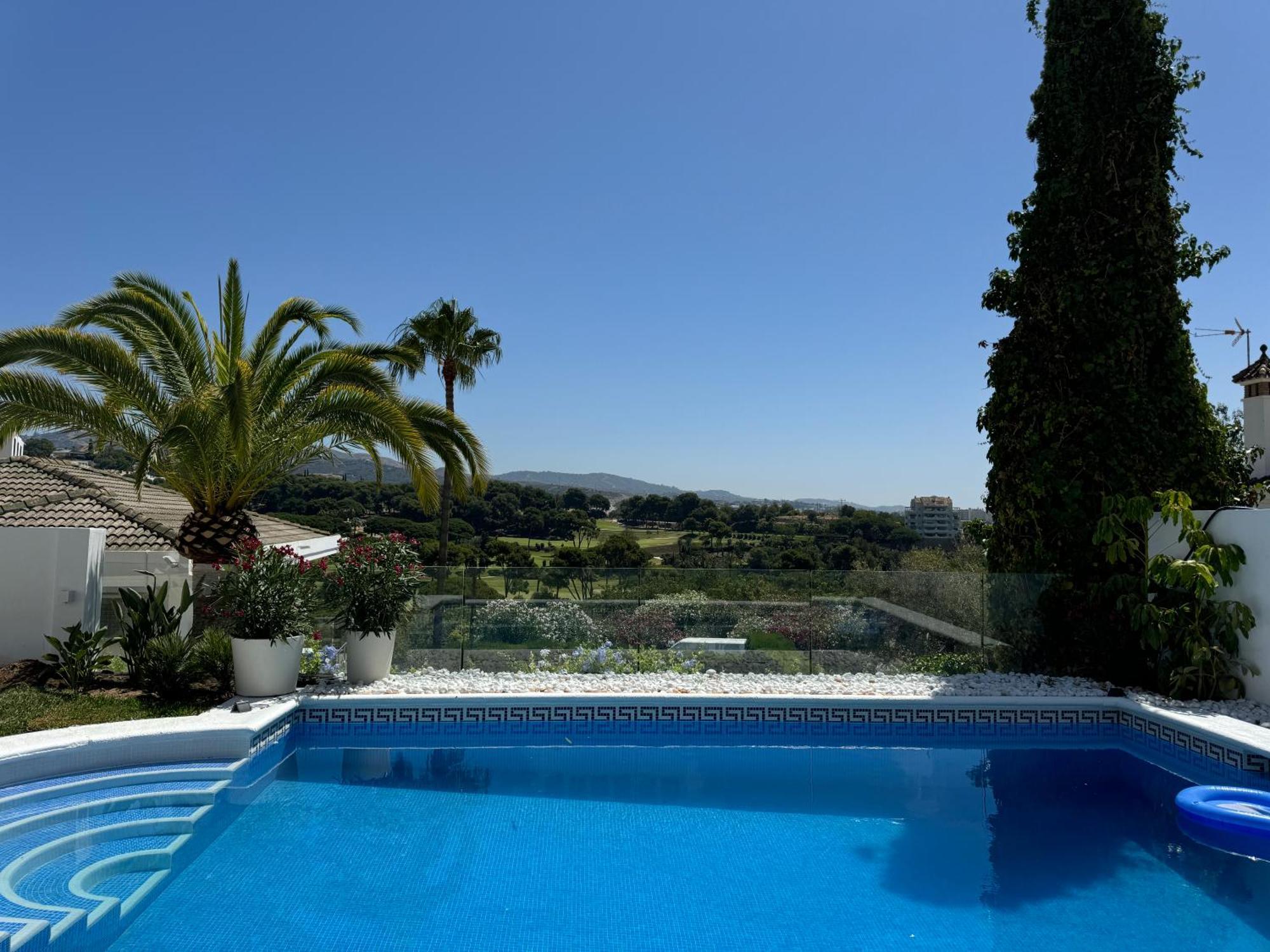 Aurora Boutique House - Only Adults Bed and Breakfast Μαρμπέλλα Εξωτερικό φωτογραφία