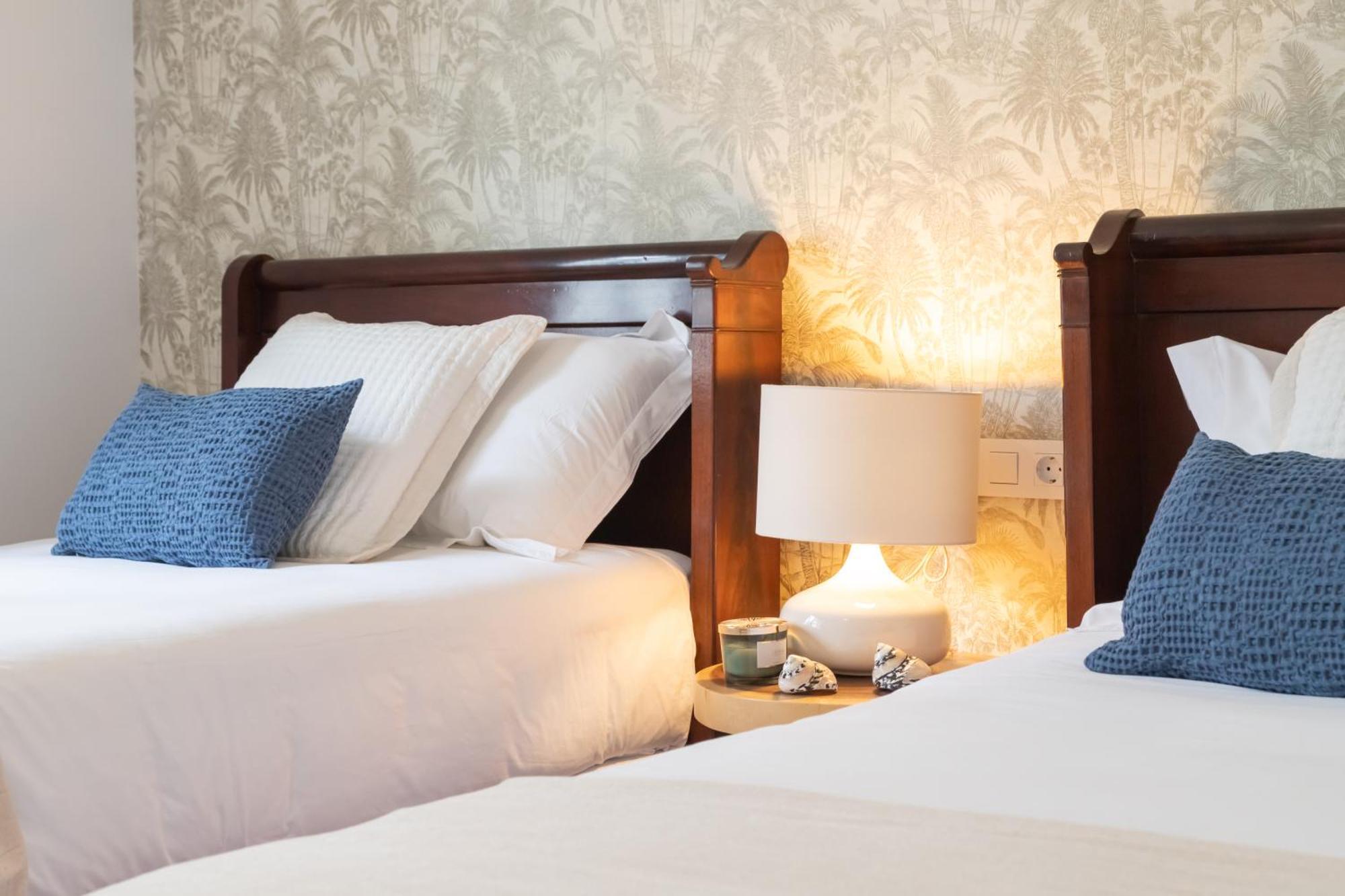 Aurora Boutique House - Only Adults Bed and Breakfast Μαρμπέλλα Εξωτερικό φωτογραφία