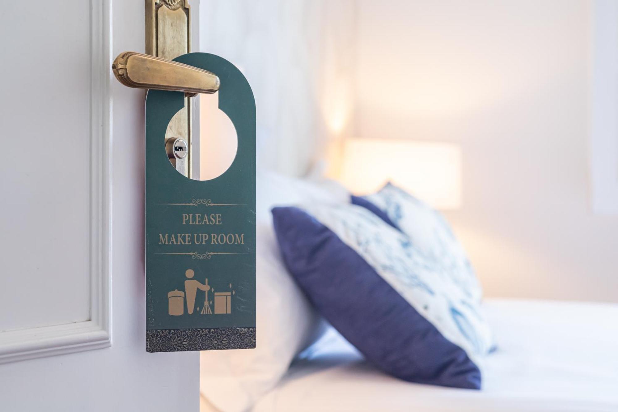 Aurora Boutique House - Only Adults Bed and Breakfast Μαρμπέλλα Εξωτερικό φωτογραφία