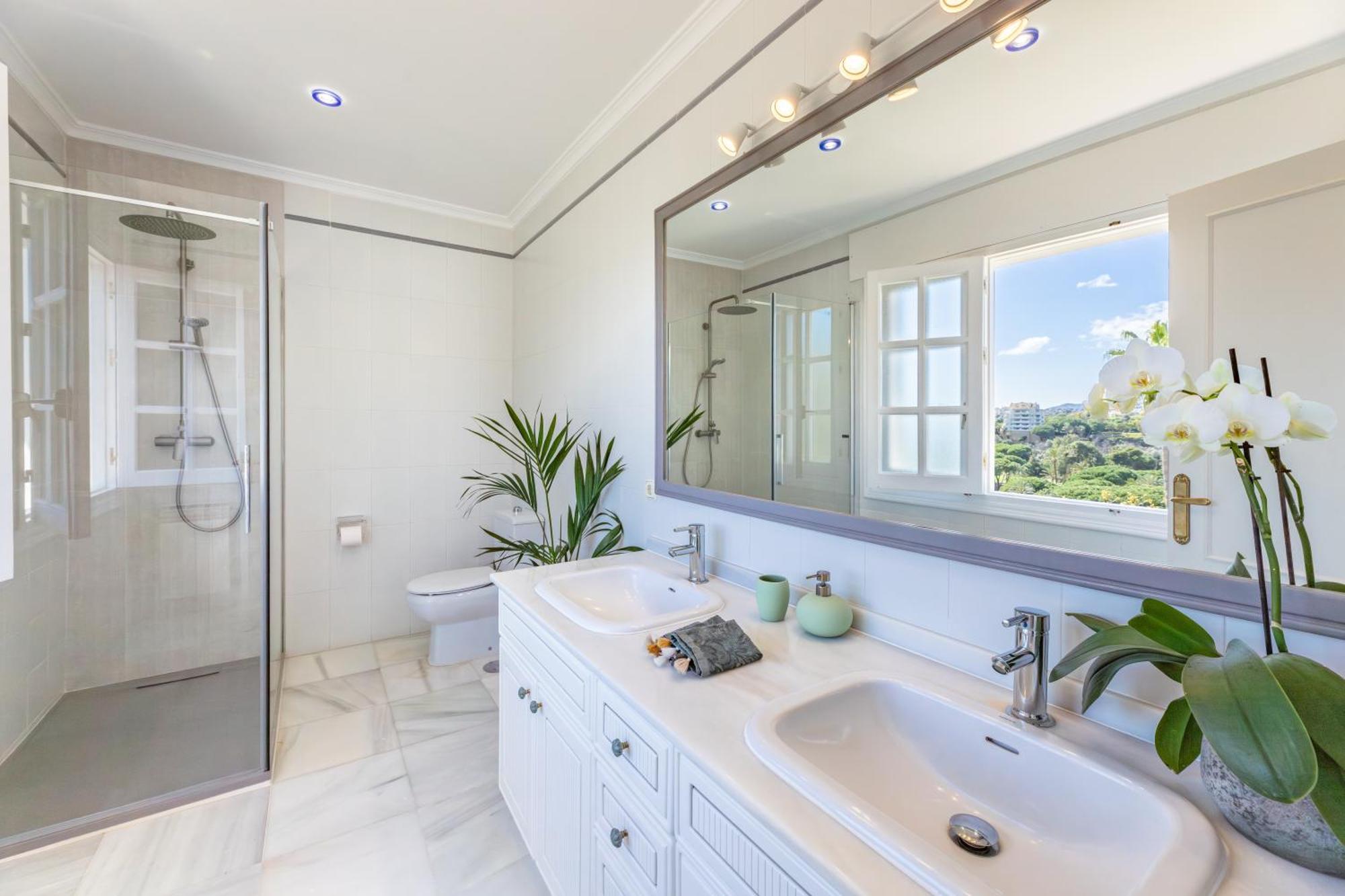 Aurora Boutique House - Only Adults Bed and Breakfast Μαρμπέλλα Εξωτερικό φωτογραφία