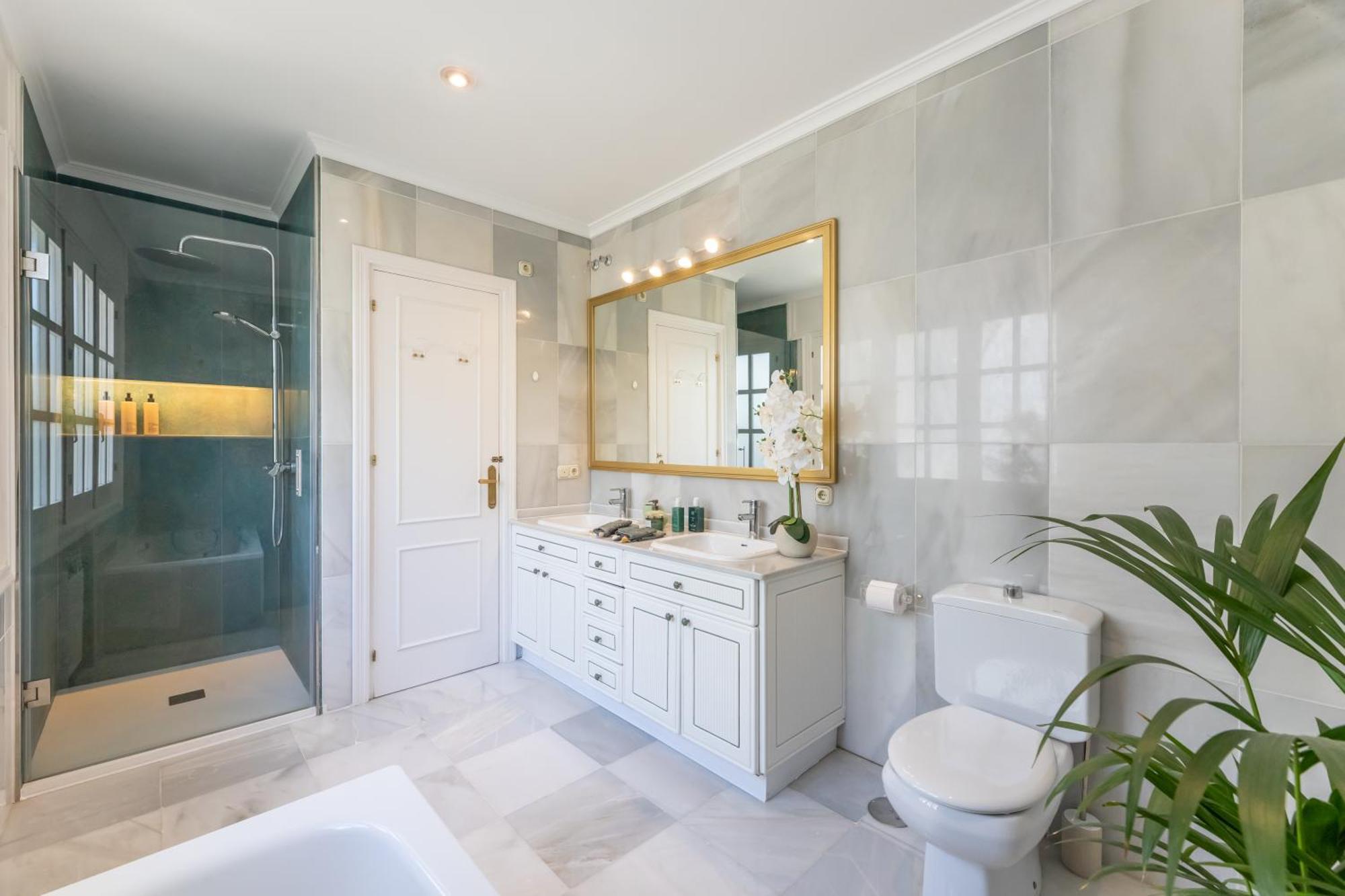 Aurora Boutique House - Only Adults Bed and Breakfast Μαρμπέλλα Εξωτερικό φωτογραφία